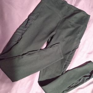 Fabletics high wasted mesh leggings